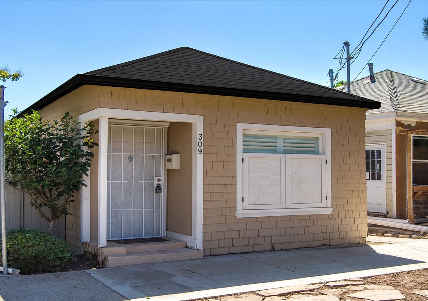 309 Victoria St Santa Barbara